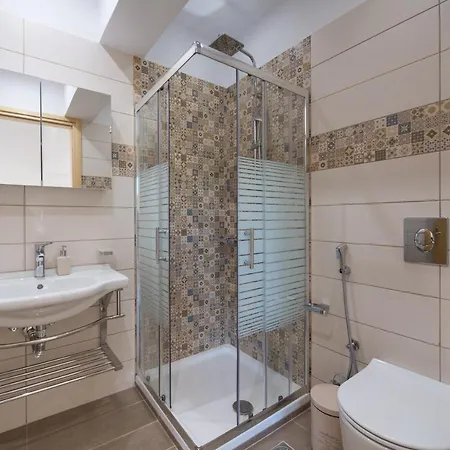 شقة فندقية Bounatsa & 3*