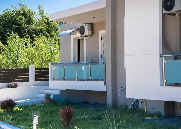 Bounatsa & 4* Nydri (Lefkada)