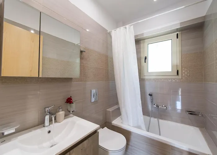 Aparthotel Bounatsa &