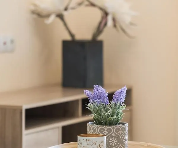 Aparthotel Bounatsa & 4*