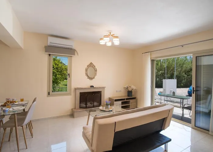 Bounatsa & Aparthotel Nydri (Lefkada)